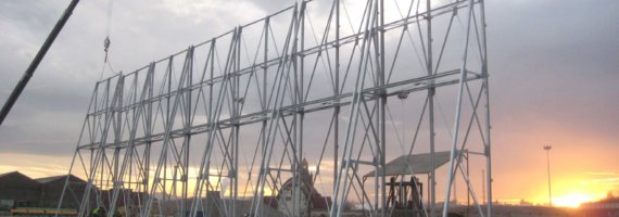 Proyecto-de-pantalla-modular-porosa-de-protección-ambiental-570x200-c